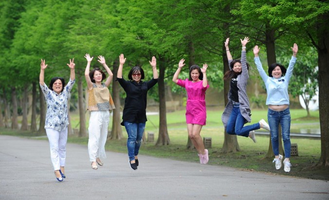 people-jumping-in-air.jpg